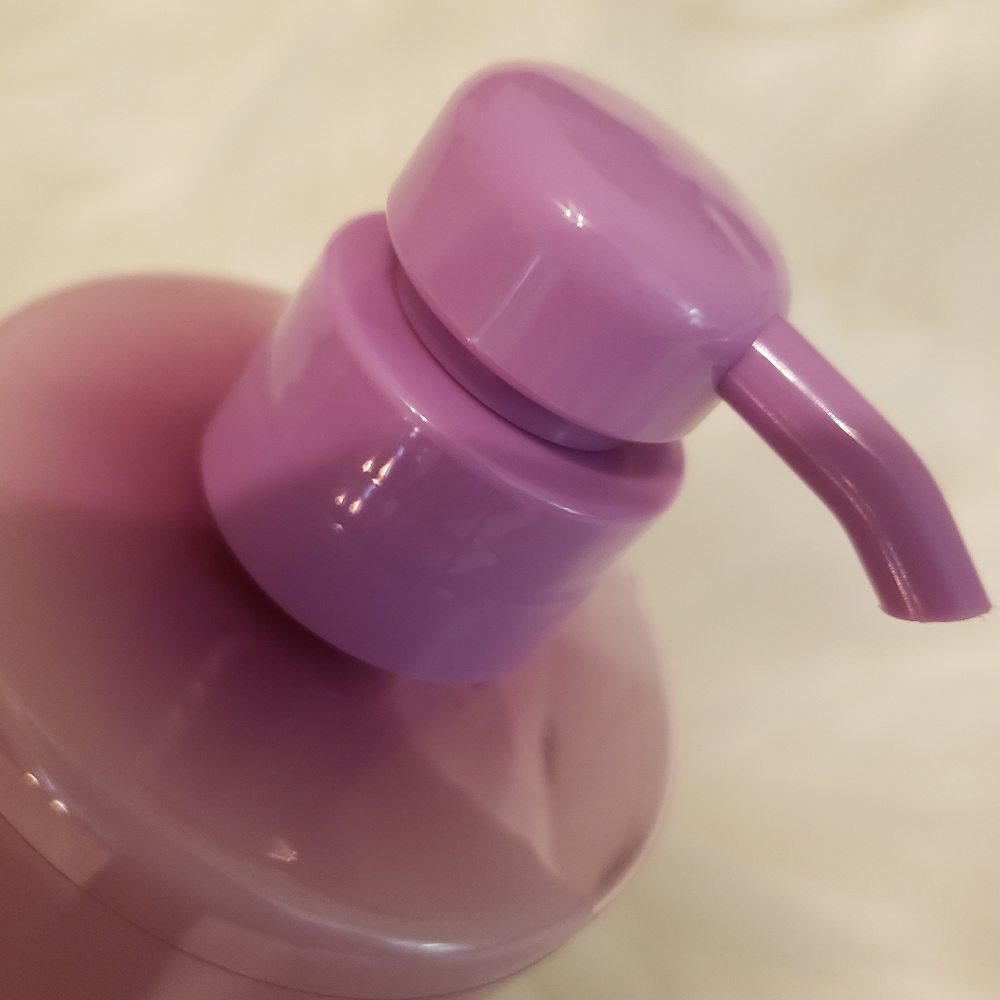 Pink coconut lotion - Picture 4 of 4
